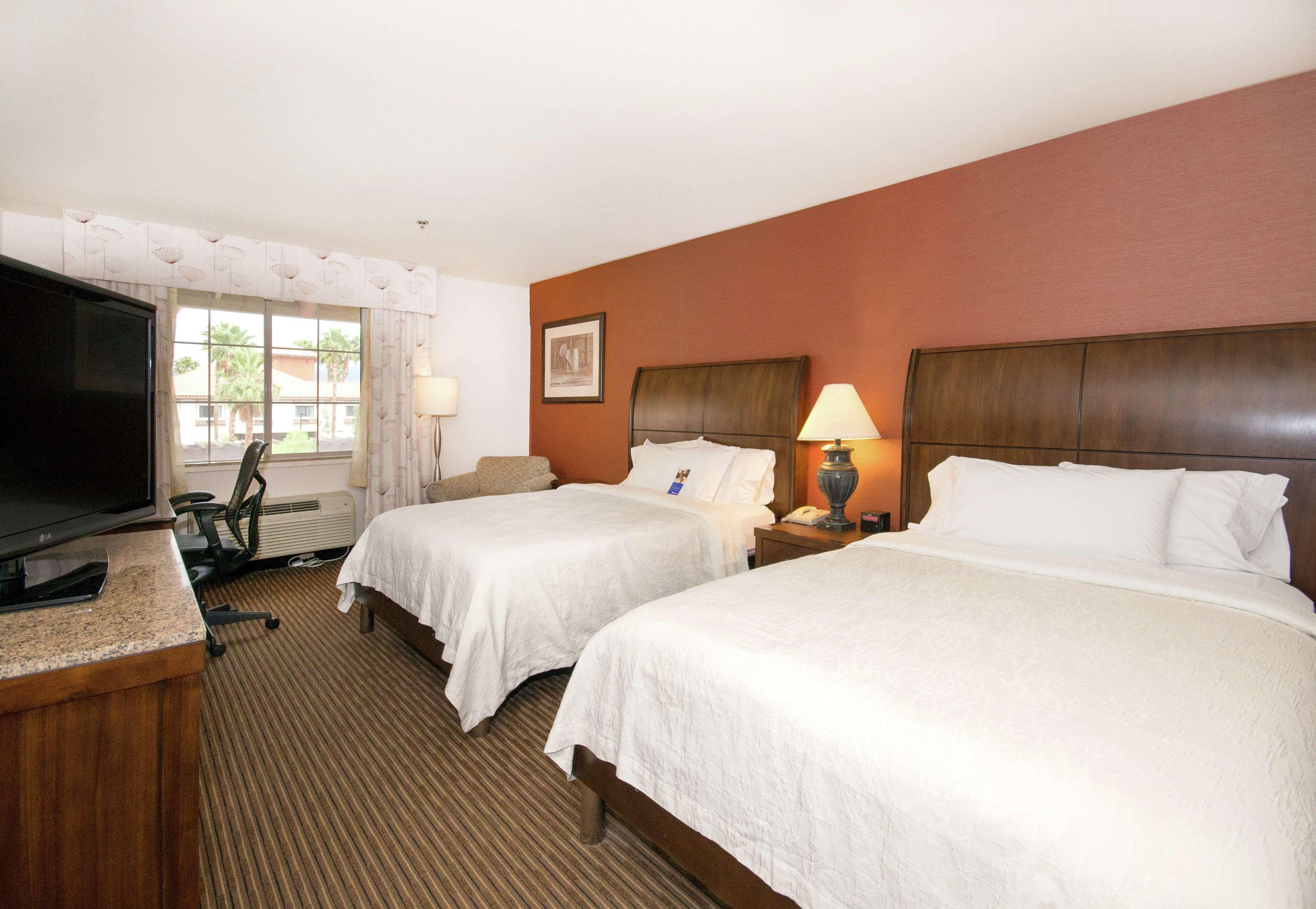 Hilton Garden Inn Palm Springs/Ранчо-Мираж Экстерьер фото