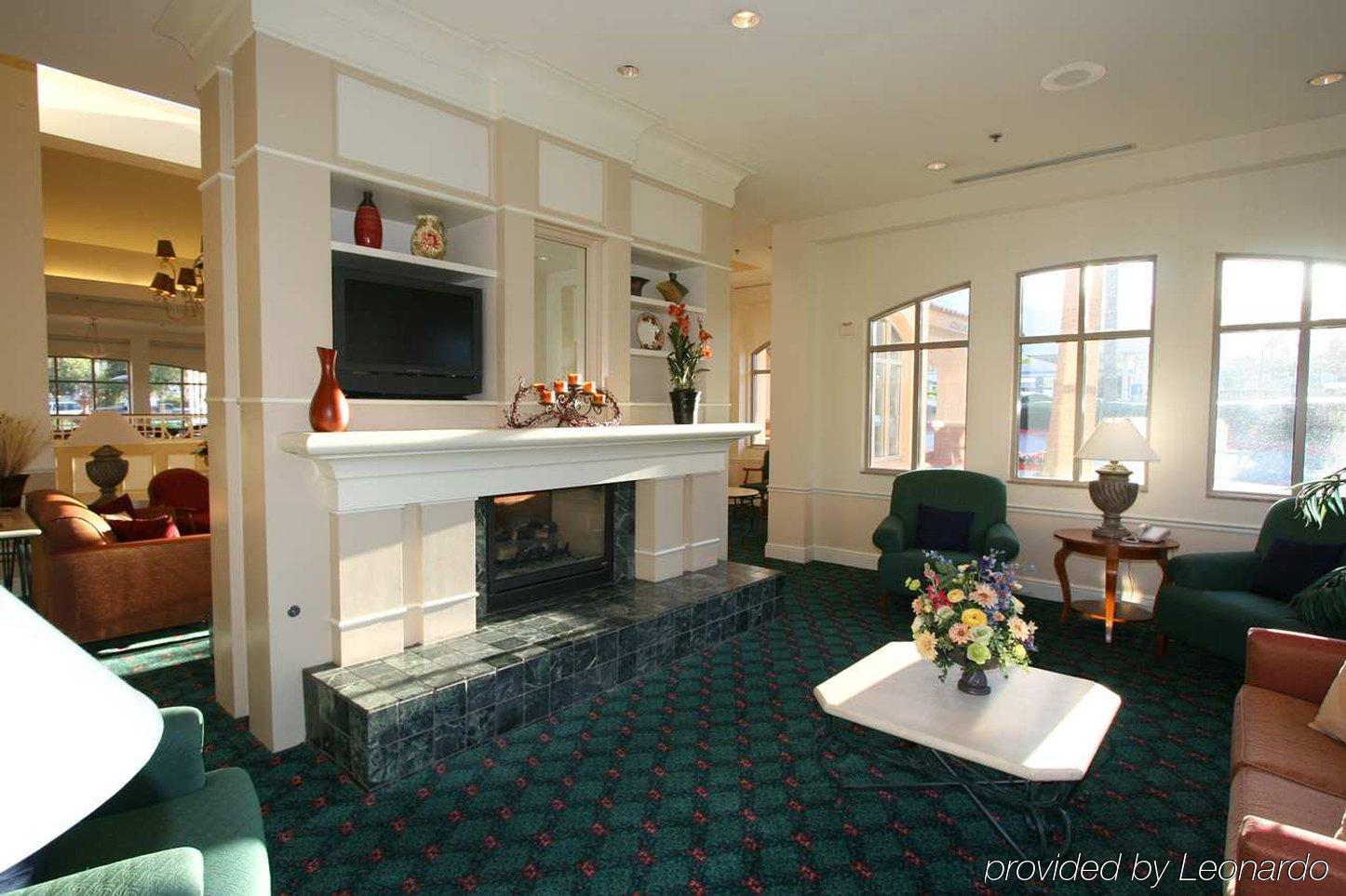Hilton Garden Inn Palm Springs/Ранчо-Мираж Интерьер фото