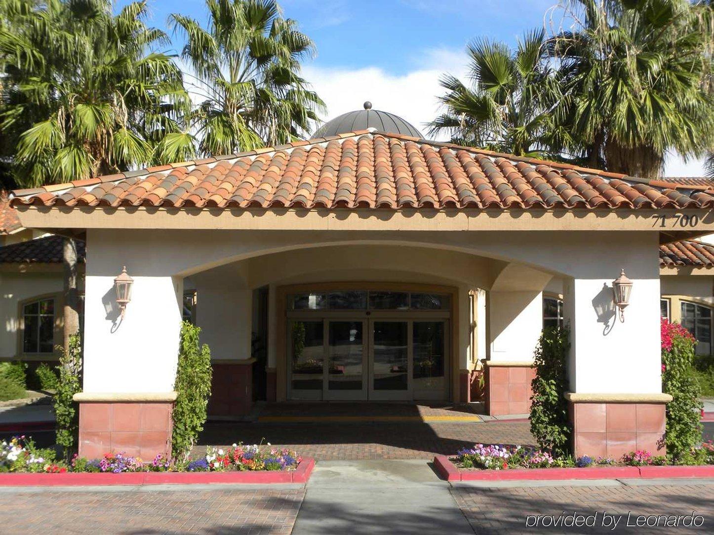 Hilton Garden Inn Palm Springs/Ранчо-Мираж Экстерьер фото